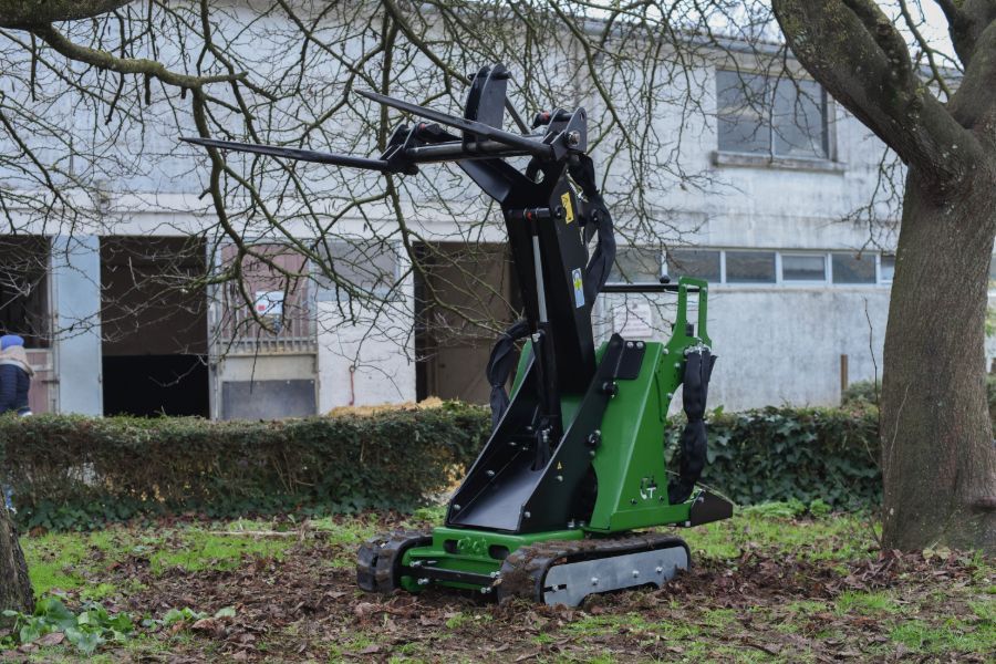 mini ekskavatori Criquet MC72 05