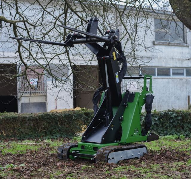 mini ekskavatori Criquet MC72 05