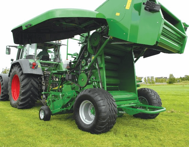 Rituļu preses, McHale F5500 - 7