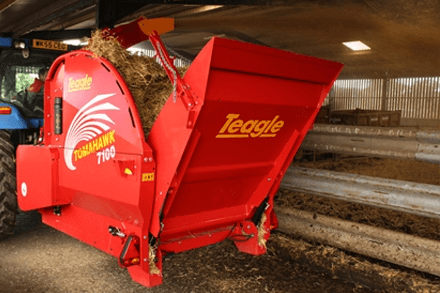 Tomahawk 7100 Feeder/Bedder 06