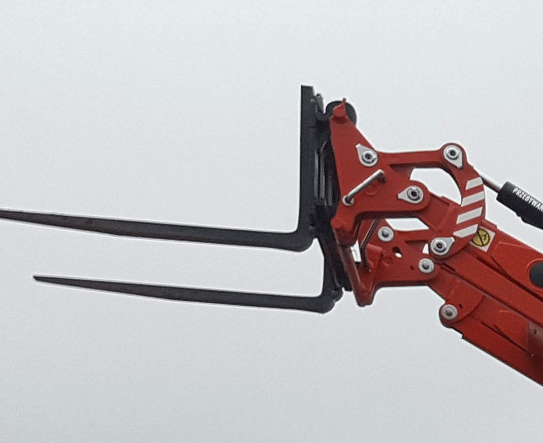 Ursus 8